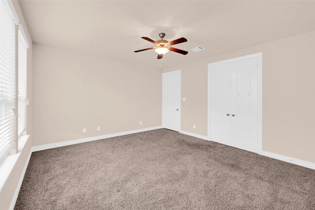 Building Photo - 24130 Valencia Ridge Ln