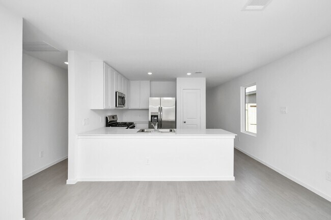 Building Photo - 22760 Hackberry Leaf Dr