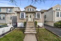 Building Photo - 838 Roosevelt Ave