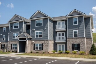 Exterior - Walker Court Apartments