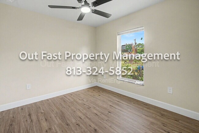 Building Photo - 1803 Venus St