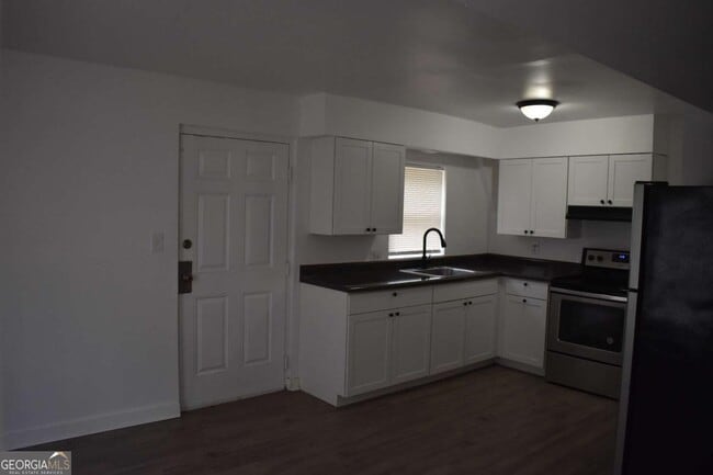 Building Photo - 1156 Triple Hill Dr