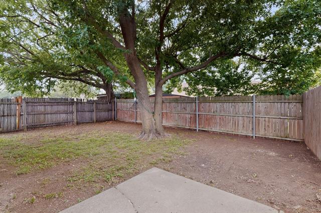 Building Photo - 3725 Northridge Dr