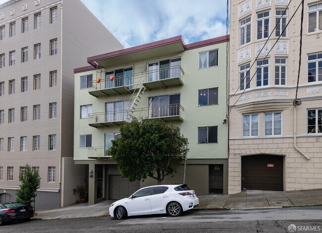 Building Photo - 65 Hermann St