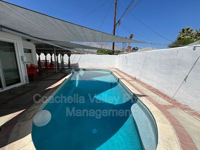 Building Photo - 4080 Cll San Antonio