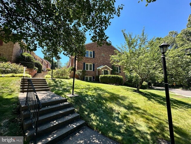 Building Photo - 6056 Morgan Ct