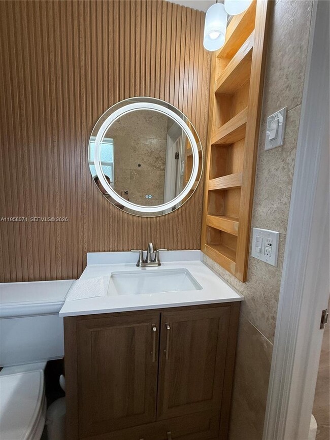 Building Photo - 19253 Carolina Cir