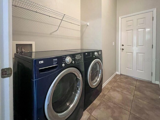 Building Photo - 7509 SW 86th Way
