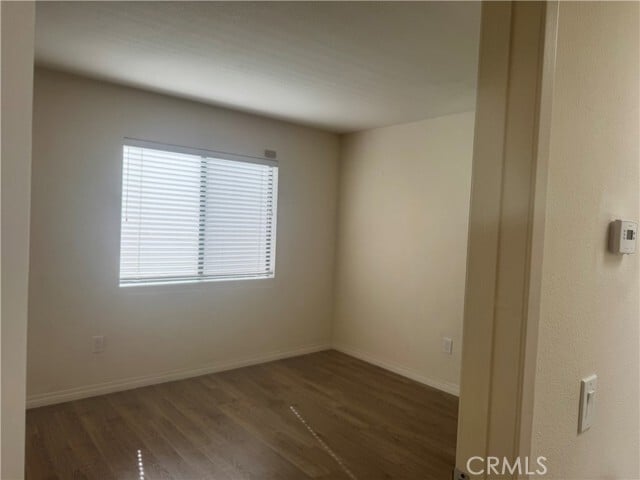 Building Photo - 278 S Oak Knoll Ave