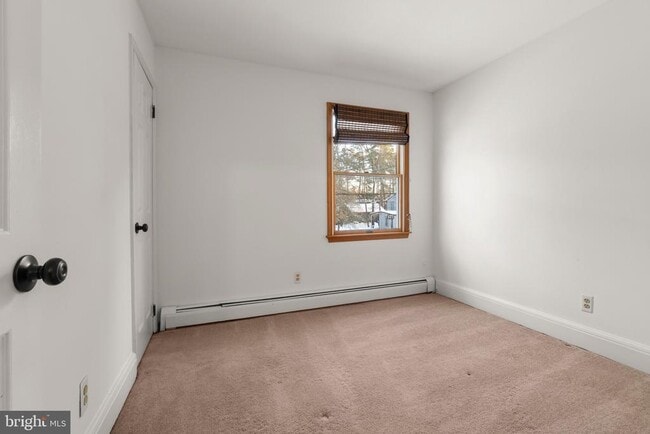 Building Photo - 137 Blackfoot Trail