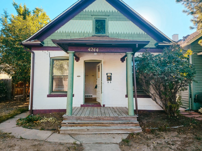 Building Photo - 4244 Quitman St
