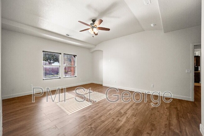 Building Photo - 3782 Brade Lane