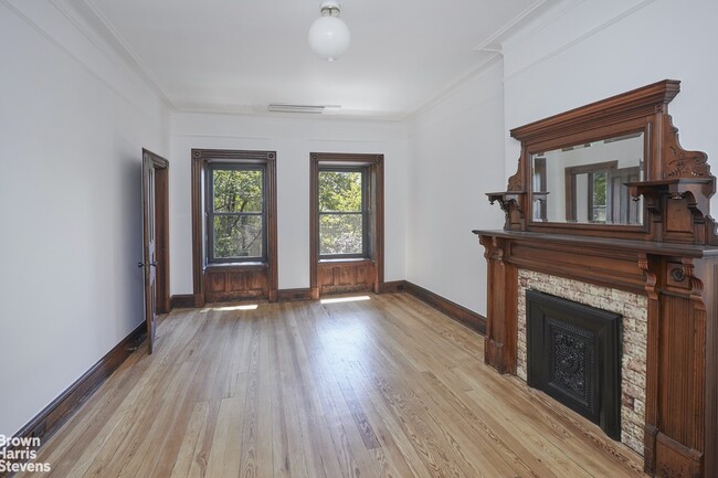 Building Photo - Park Slope Triplex Brownstone Rental