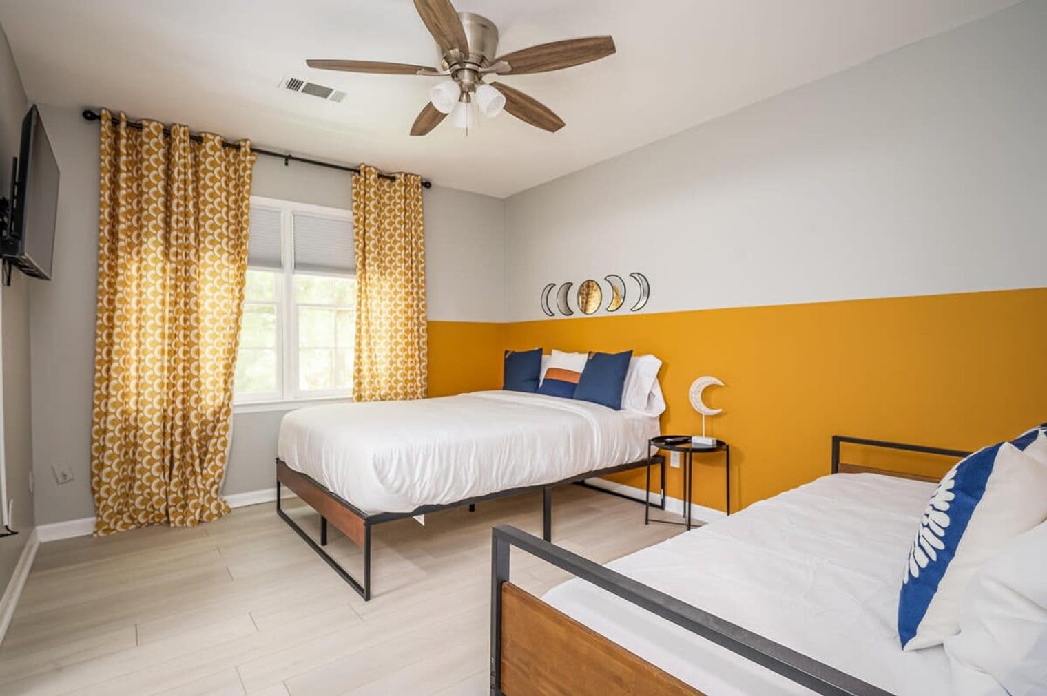 Building Photo - 1283 Sweet Pine Dr