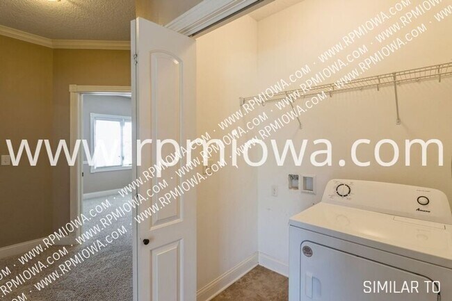 Building Photo - 3915 141st St.