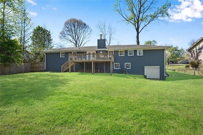 Building Photo - 3941 Forest Dr