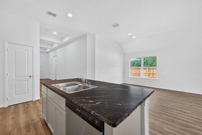 Building Photo - 6214 Severson Lake Ct