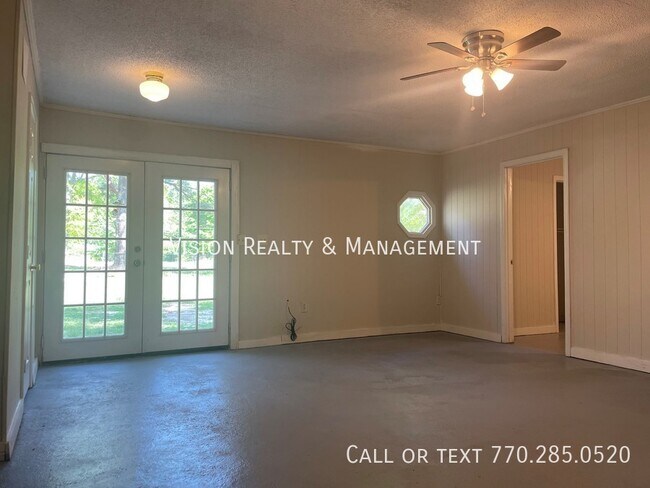 Building Photo - 474 Frashier Rd