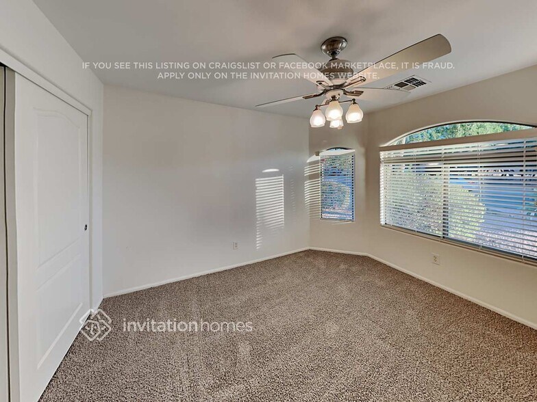 Building Photo - 28531 N Dolomite Ln