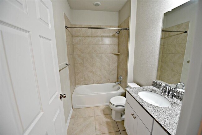 Building Photo - 549 John Muir Trl