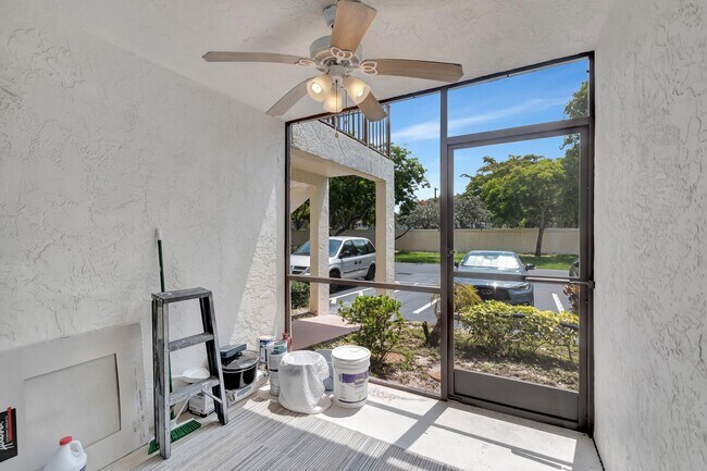 Building Photo - 14895 Builtmore Way