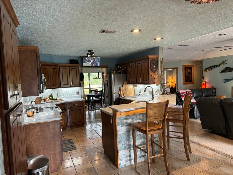 Building Photo - 3610 Conwick Dr