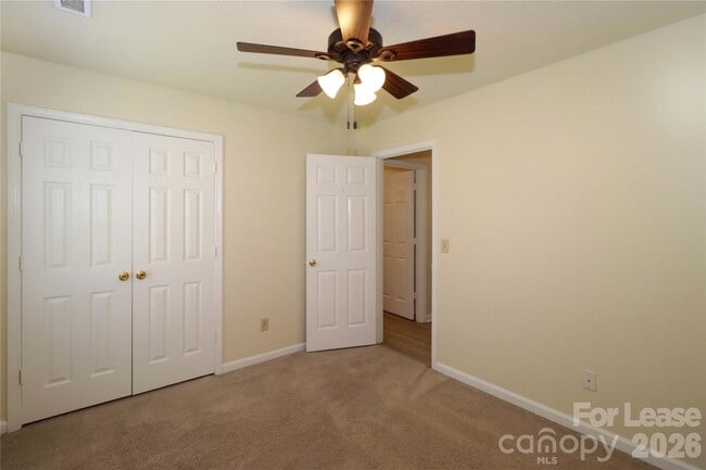 Building Photo - 155 Green Dragon Ct