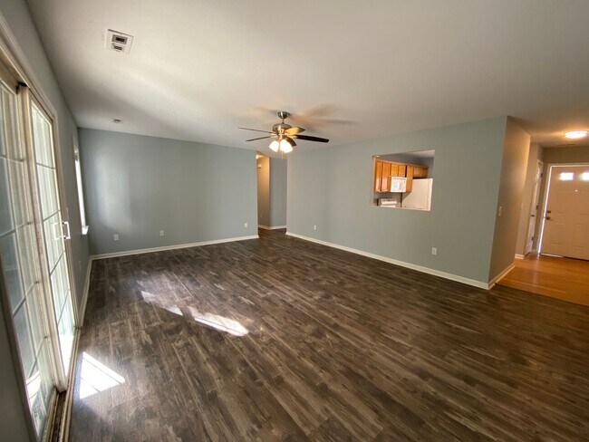Building Photo - 5132 Greenville Loop Rd