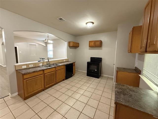 Building Photo - 1823 Smoke Tree Ln