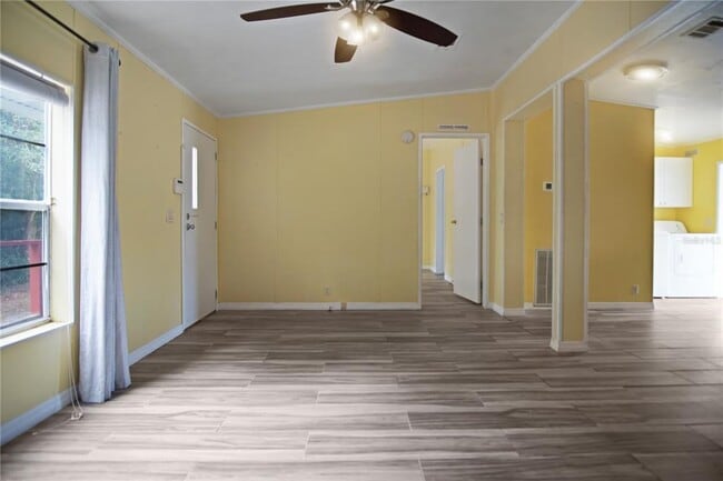 Building Photo - 6140 Skokie Rd