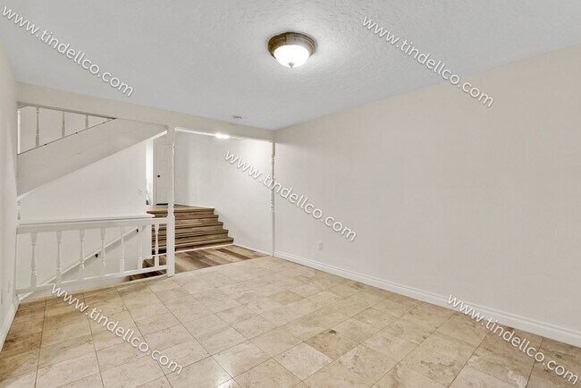 Building Photo - Spacious 2 Bedroom, Pet Friendly Sylvan To...