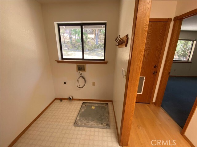 Building Photo - 19232 N Shore Ct