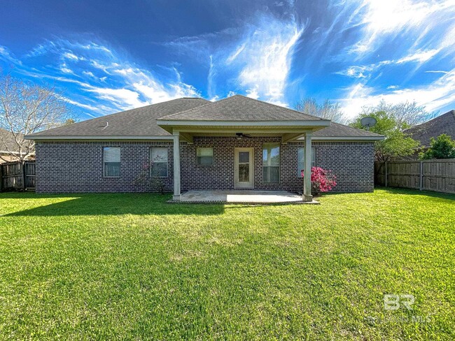Building Photo - 9426 Sanibel Loop
