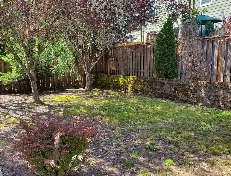 Building Photo - 16167 NW Ryegrass St