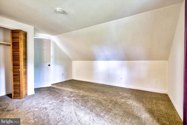 Building Photo - 342 Sherry Ln