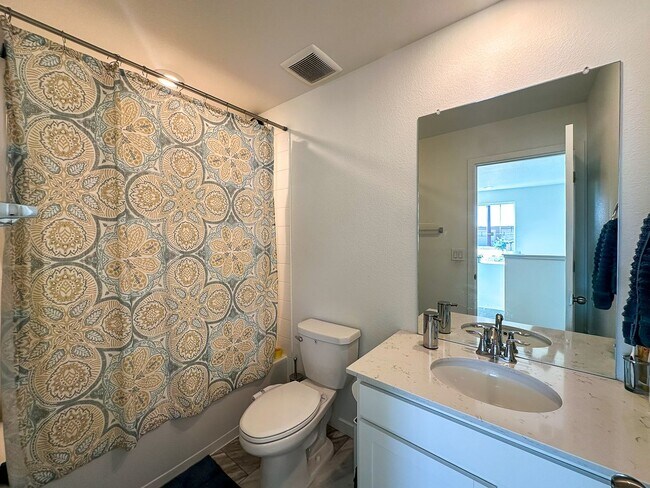 Building Photo - 9049 Bondcliff Ln