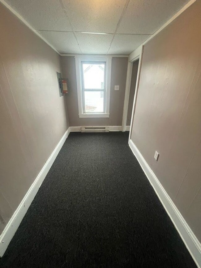 Building Photo - 208 W Patterson St