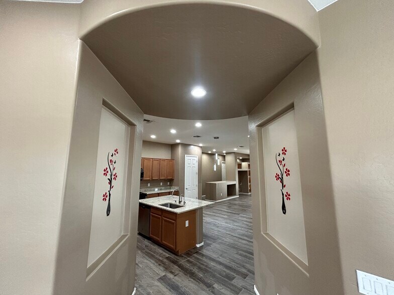 Building Photo - 6234 S Twilight Ct