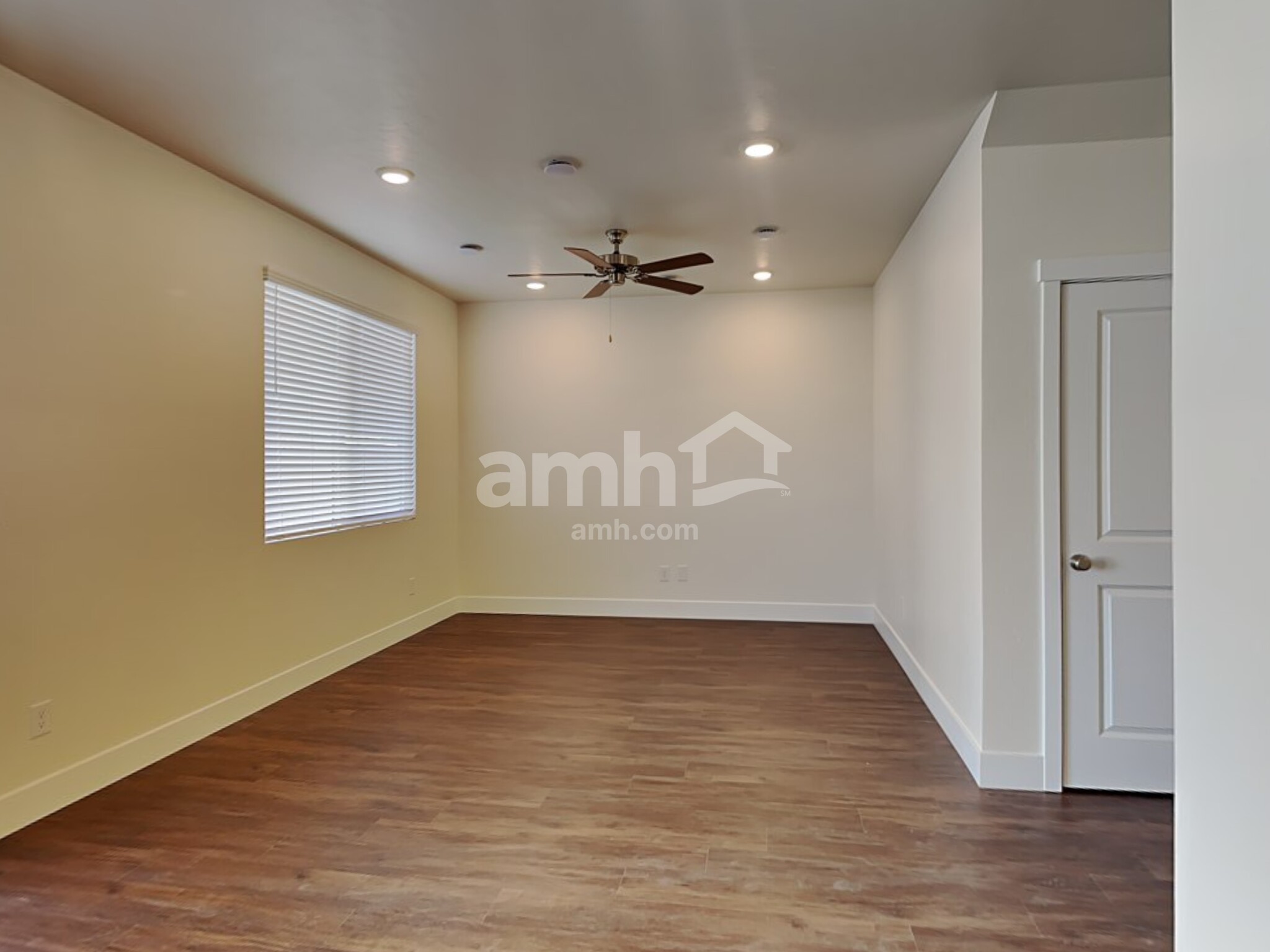 Building Photo - 8015 Katriel Ct SW