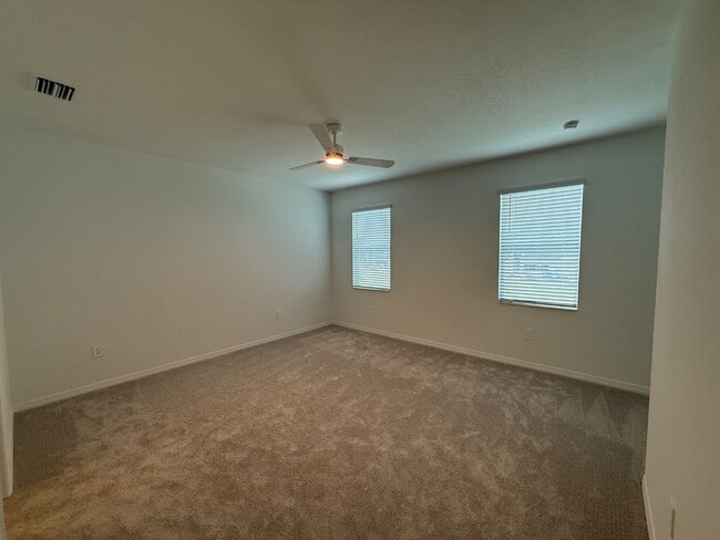 Building Photo - 14995 White Pearl Rd