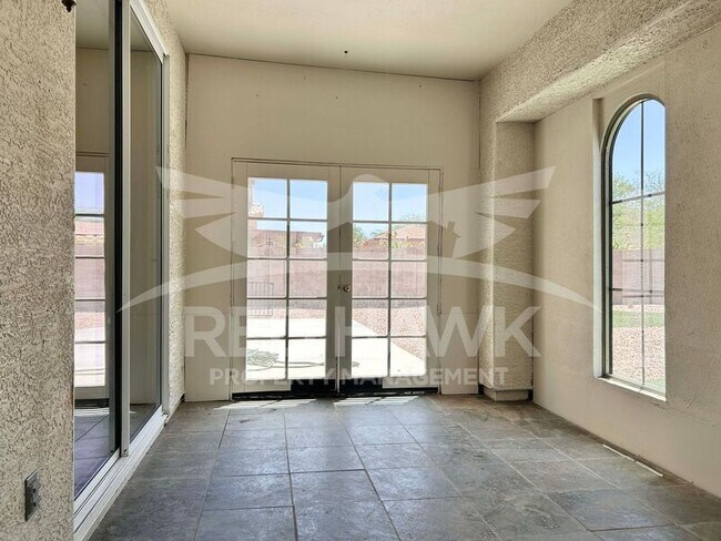 Building Photo - 2748 S 159th Ave