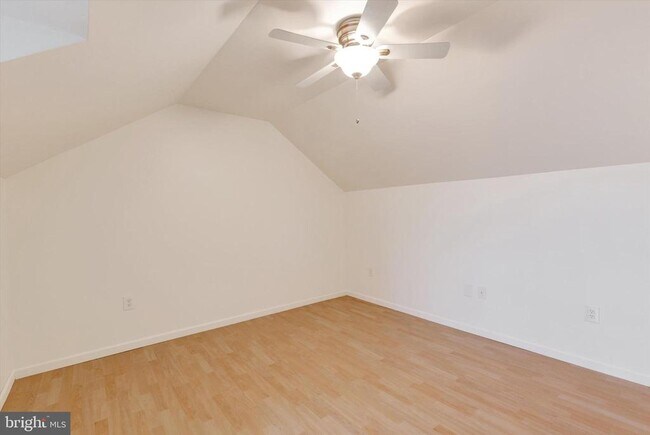 Building Photo - 1112 Hearthridge Ln