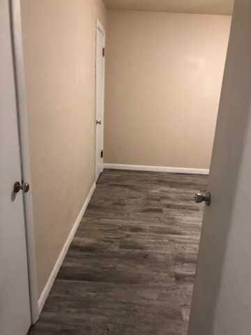 Building Photo - 804 N Anderson St