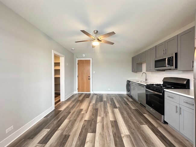 Building Photo - 373 Hazel Ave