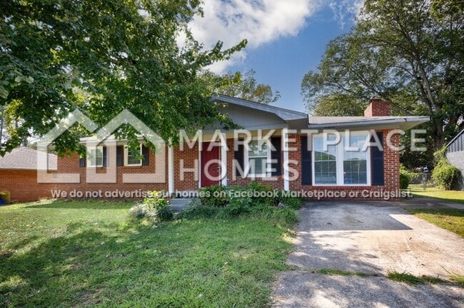 Primary Photo - 2013 Reuben Dr NE