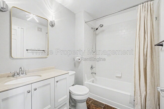Building Photo - 3872 S Dallas St