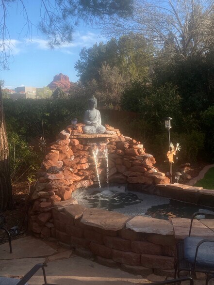 Primary Photo - 120 Palo Verde Cir