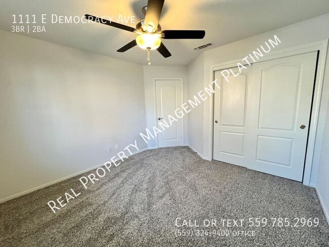 Building Photo - $2,295 Champlain & Perrin,  3 bedroom 2 ba...