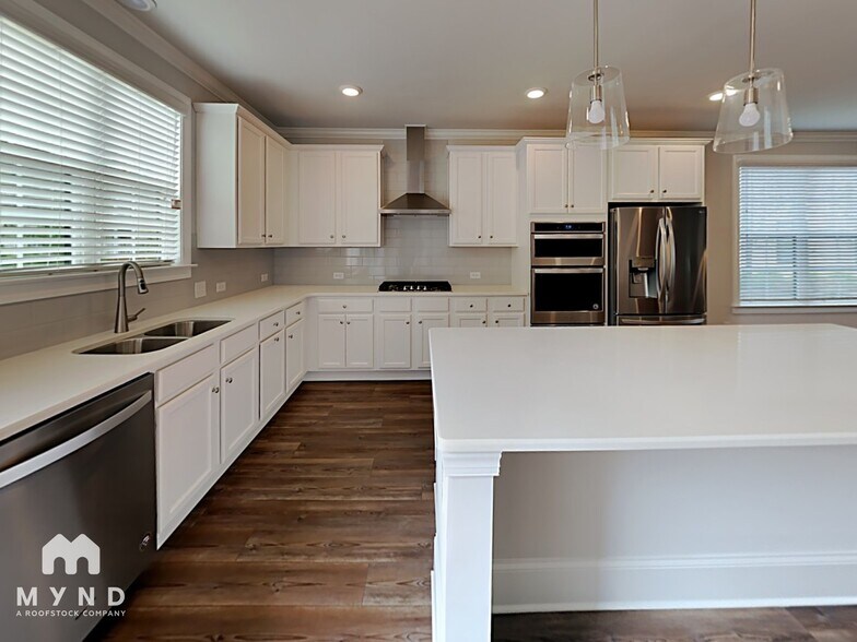 Building Photo - 4030 Maypop Ln