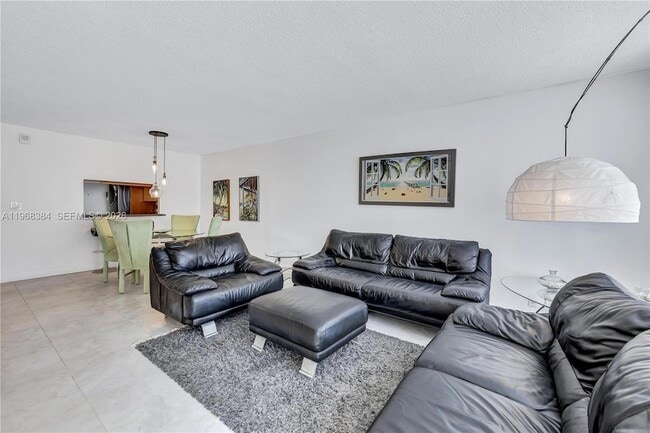 Building Photo - 3180 S Ocean Dr